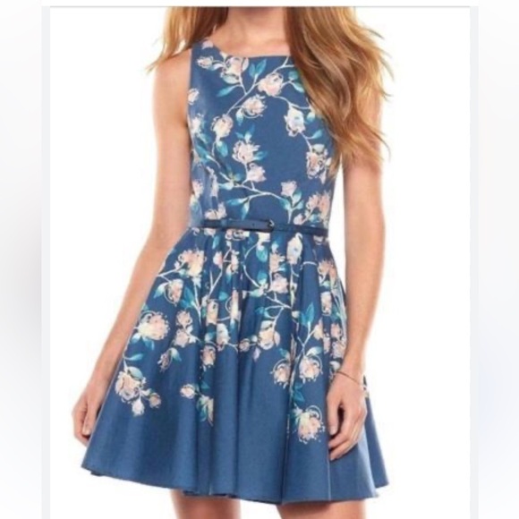 LC Lauren Conrad Women’s Cotton Dress Fit and Flare Summer Blue Floral  Size 12 - Picture 1 of 11